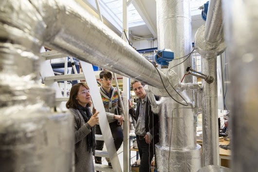 Các nhà nghiên cứu tham gia dự án Cold CO2 Capture - từ trái sang là giám đốc khoa học Petter Nekså, Kristin Jordal và David Berstad, tất cả đều thuộc SINTE Energy Research