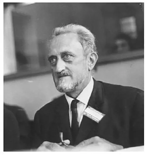 Nhà vật lý người Pháp Francis Perrin (1901-1992), người có đóng góp không nhỏ trong việc phát triển và chế tạo bom nguyên tử