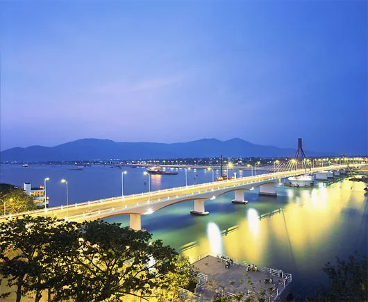 Thành phố Đà Nẵng nhìn từ trên cao