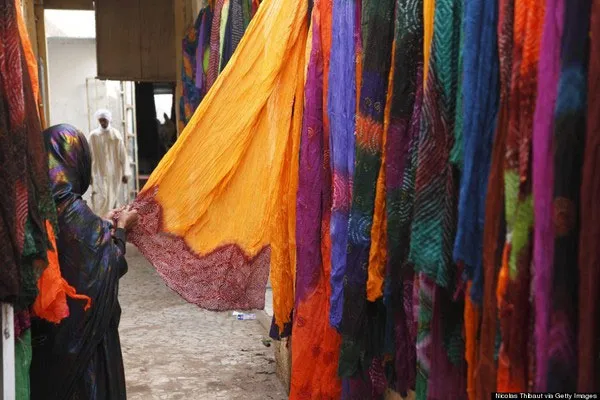 Hình ảnh một khu chợ vải ở Mauritania, Tây Phi.