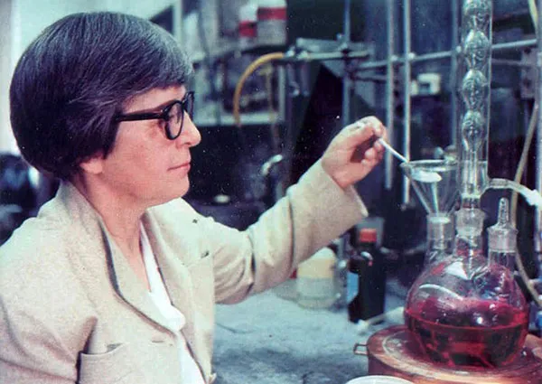 Stephanie Louise Kwolek
