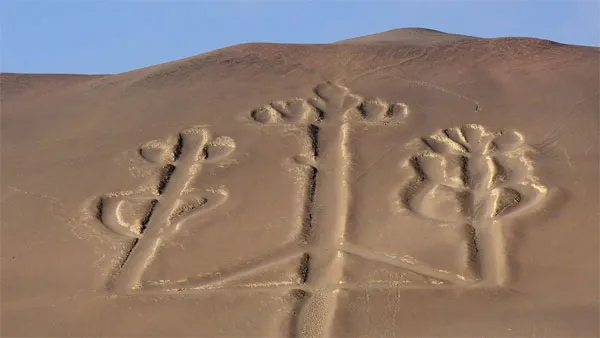 Paracas Candelabra