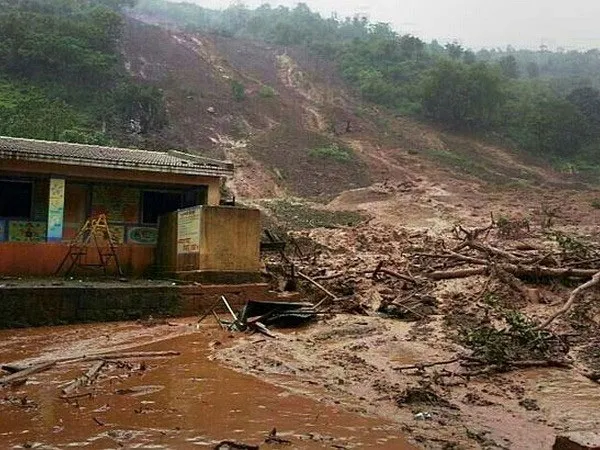 Hiện trường vụ lở đất ở Ấn Độ