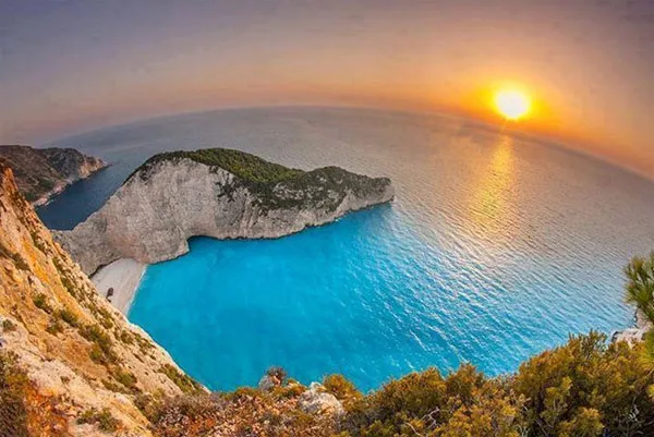 Navagio đang trở thành chốn thiên đường dành cho những người yêu thích sự tĩnh lặng, bình yên.