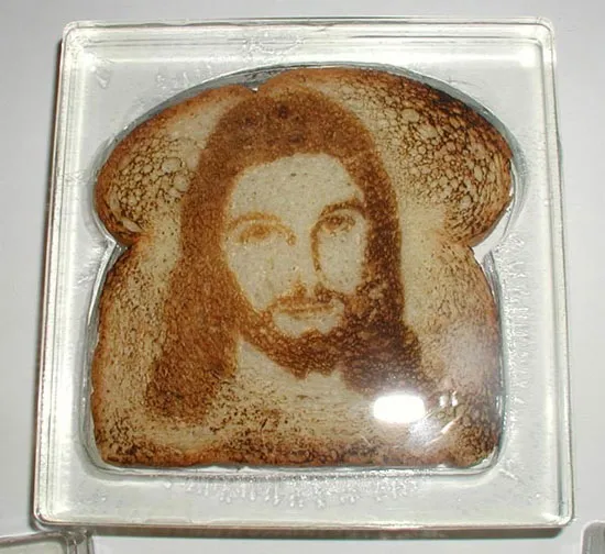 Ig Nobel Thần kinh học: lý giải vì sao nhiều người nhìn thấy Chúa Jesus trên bánh mì nướng