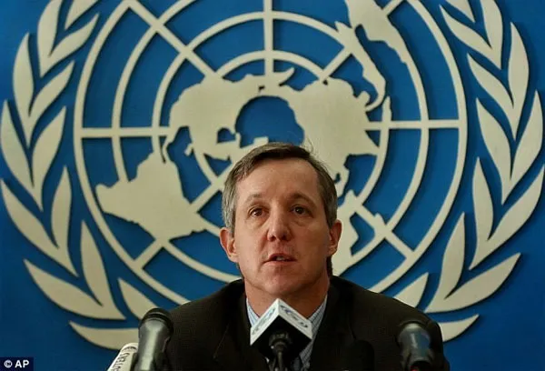 Ông Anthony Banbury cảnh báo nguy cơ Ebola lây qua không khí sau khi biến thể.