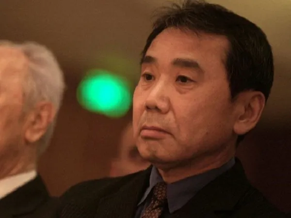 Nhà văn Haruki Murakami, tác giả của Rừng Na Uy nổi tiếng