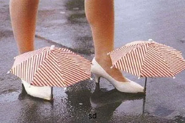 Giày đính ô là một trong số rất nhiều phát minh độc đáo đến từ Nhật Bản.