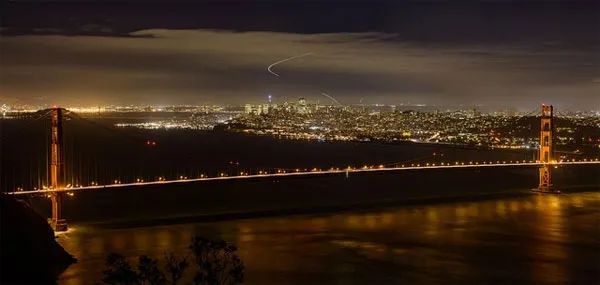 Cây cầu này nối liền cửa ngõ của San Francisco với Thái Bình Dương
