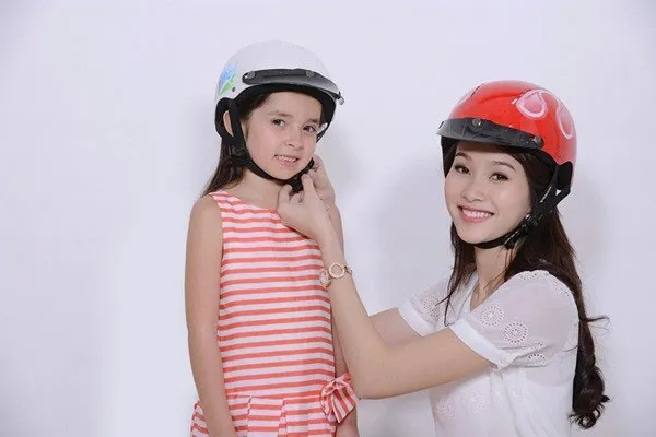 Sử dụng mũ, dây bảo hiểm