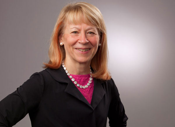 Tiến sĩ Geraldine L. Richmond