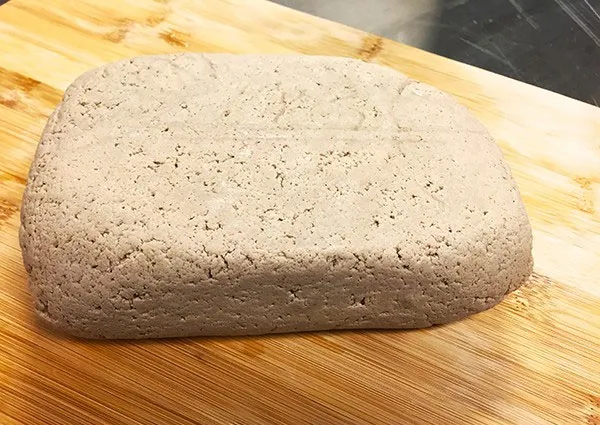Bìa đậu phụ 100% "xôi thịt" chiết xuất từ sâu bột