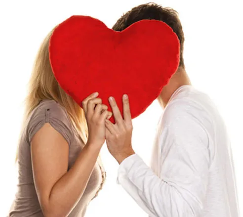 Một tình yêu bí mật sẽ làm gia tăng cảm xúc của cặp đôi