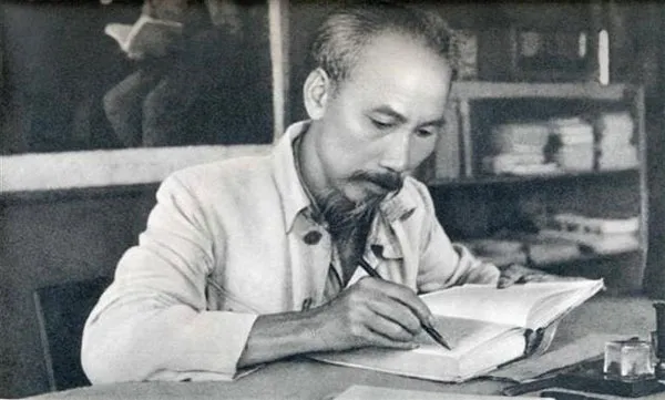 Chủ tịch Hồ Chí Minh