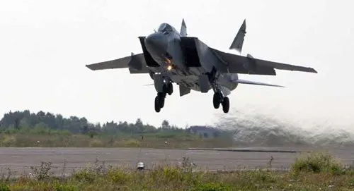 Máy bay đánh chặn MiG-31