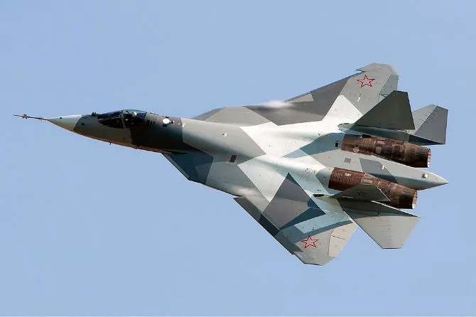 Máy bay Sukhoi PAK FA T-50