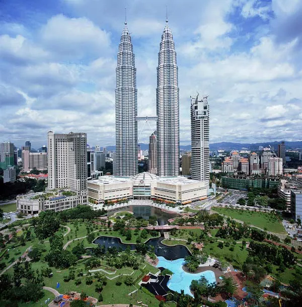 Cầu giữa Tháp đôi Petronas, Kuala Lumpur, Malaysia
