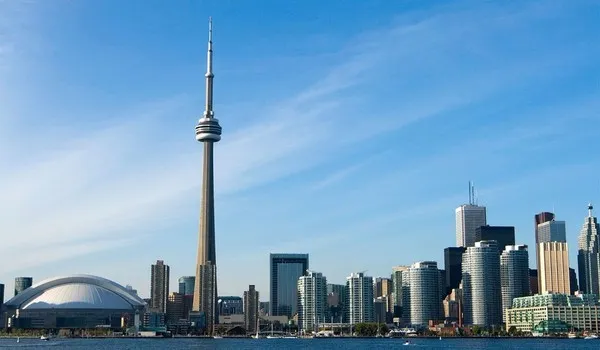 Tháp CN ở Toronto