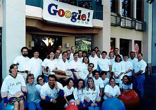 Google năm 1999. Những người này đã góp phần thay đổi internet chúng ta đang dùng hiện nay.