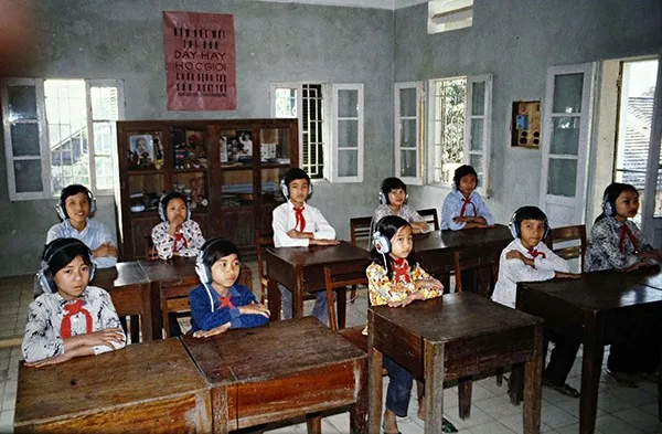 Một lớp học ở Hà Nội xưa.
