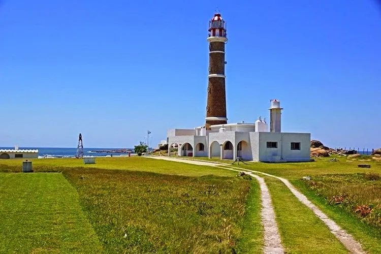 Làng Cabo Polonio nằm biệt lập với những vùng đất khác của đất nước Uruguay
