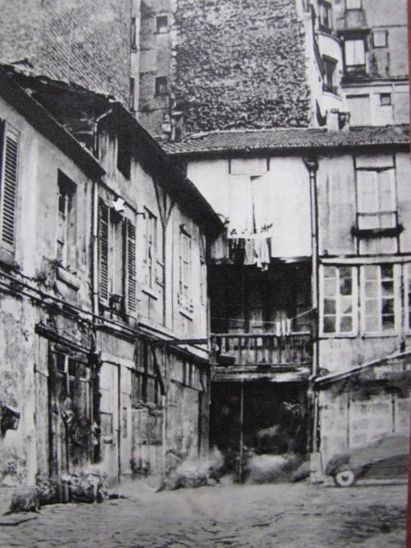 Ngôi nhà số 9, ngõ Compoint, quận 17, Paris