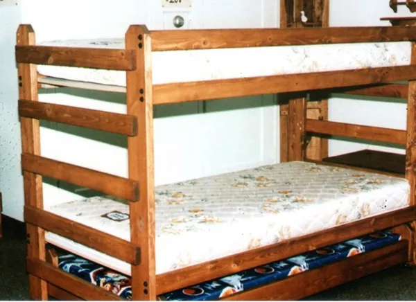 450 người Mỹ chết vì ngã khỏi giường mỗi năm