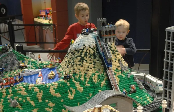 Đồ chơi Lego