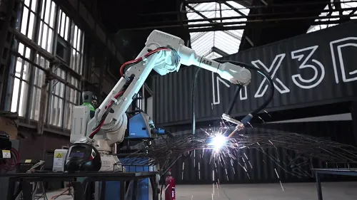 Robot