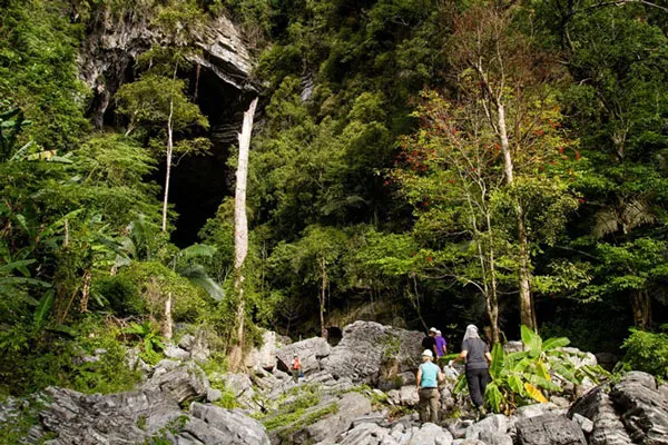 Hang Tiên