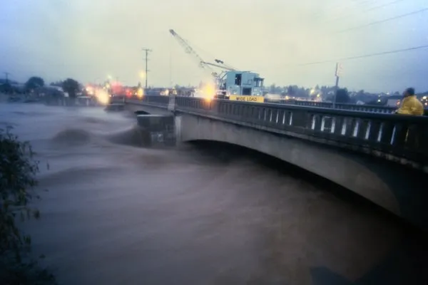 Hậu quả của một trận lụt tại Mỹ khi El Nino diễn ra vào năm 1982.