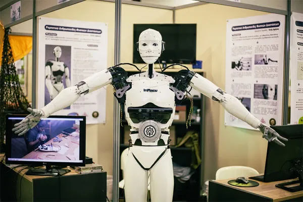 Người chế tạo robot in 3D trẻ nhất thế giới