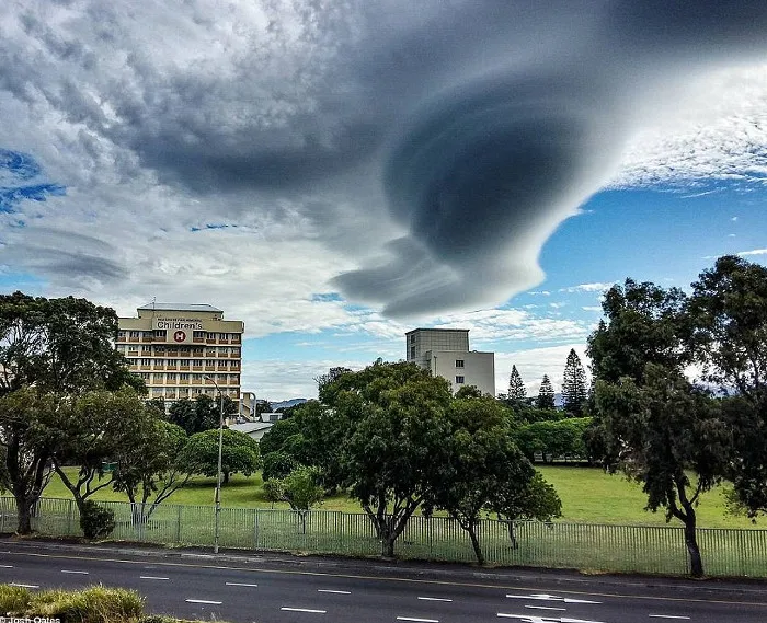Thực hư câu chuyện "UFO" ghé thăm Nam Phi