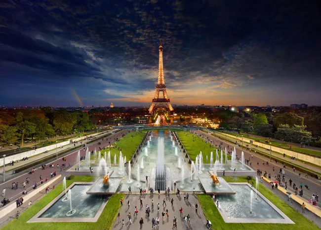 Tháp Eiffel, Paris.