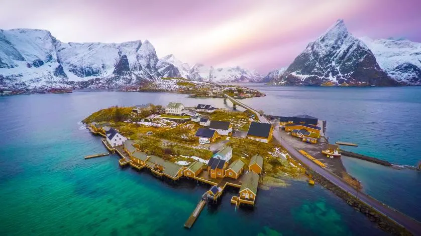 Toàn cảnh Sakrisøya, Na Uy