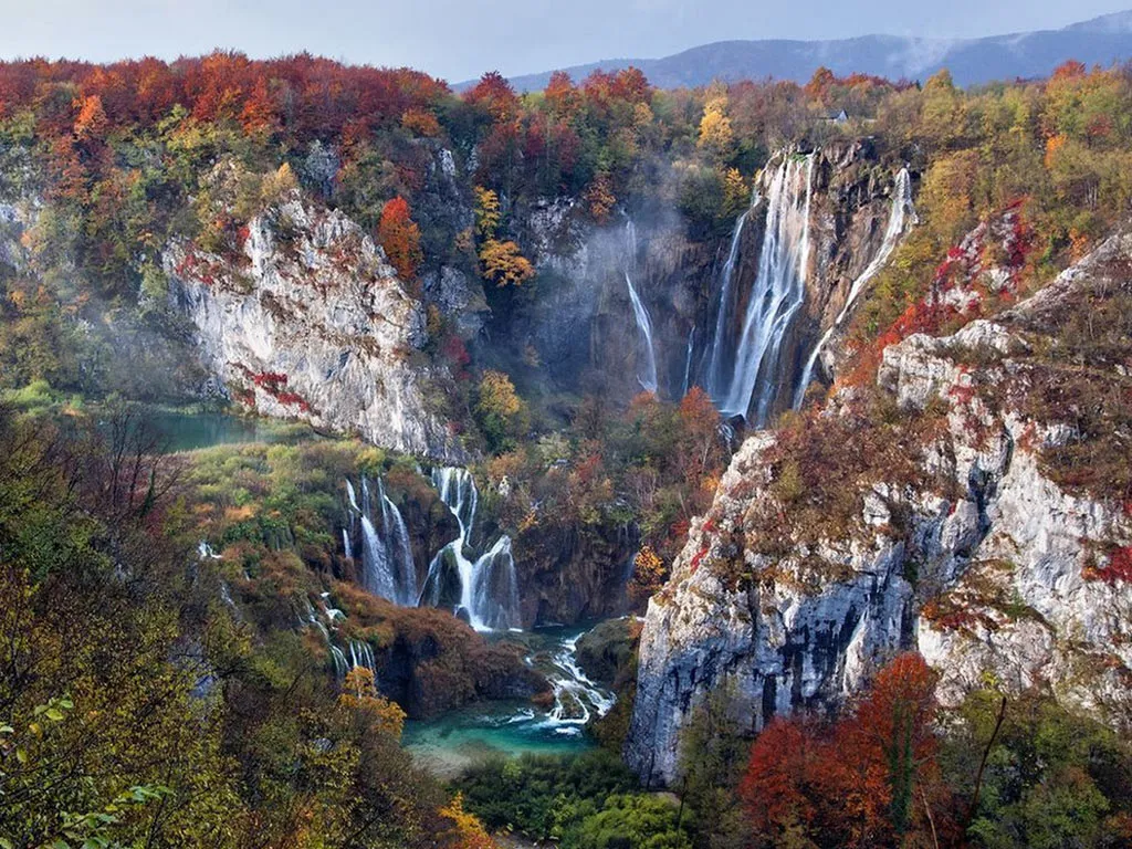 Falls in Autumn.