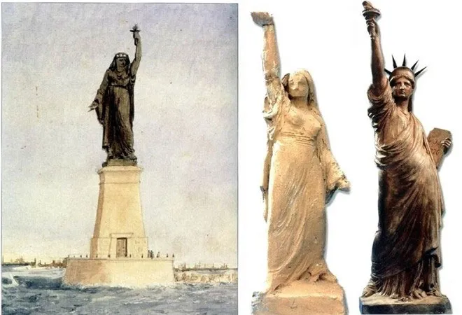 Khi kênh đào sắp hoàn tất sau 10 năm gian khổ, nhà điêu khắc người Pháp Frédéric-Auguste Bartholdi đã cố thuyết phục Ferdinand de Lesseps và chính quyền Ai Cập xây dựng một bức tượng có tên "Ai Cập đem ánh sáng tới châu Á" đặt ở cửa đổ ra Địa Trung Hải.