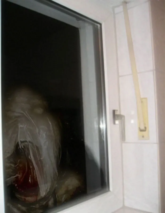 Cho dù có thể là một trò đùa quá trớn, bất cứ ai gặp phải cảnh tượng này đều là người bất hạnh.