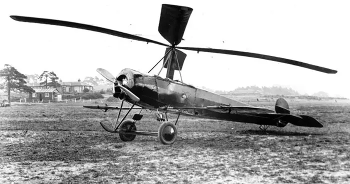 Trong hình là một chiếc C.6 thế hệ đầu, nó được trang bị các cánh liệng (aileron) riêng biệt.