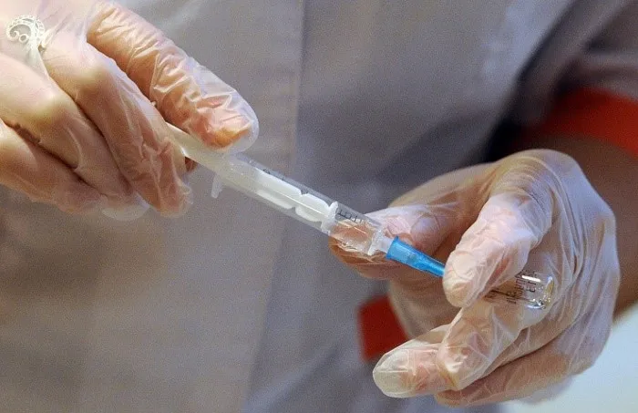Hiện thế giới chưa có thuốc điều trị đặc hiệu cũng như vaccine phòng bệnh đối với virus Zika.