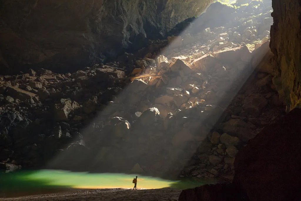 Trước đó, bộ phim Pan và vùng đất Neverland cũng đã đến hang Én thuộc Phong Nha - Kẻ Bàng để quay một số cảnh trong phim.