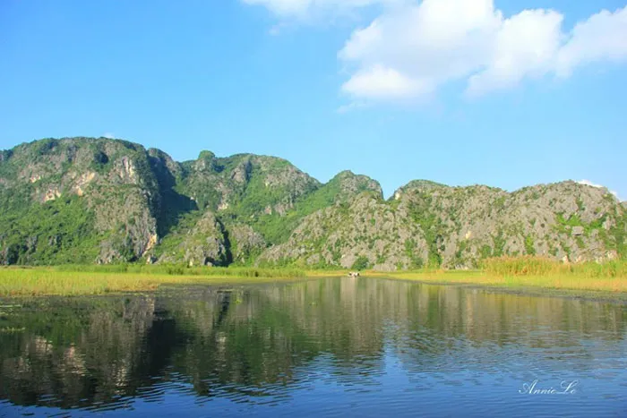 Ninh Bình là địa điểm thu hút với nhiều dự án điện ảnh tầm cỡ thế giới, sở hữu sự đa dạng về thiên nhiên và sinh thái, nổi bật nhất phải kể đến đầm Vân Long.