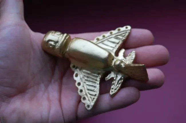 Những bức tượng vàng Inca