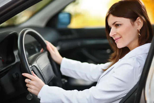 Cứ sau 10.000km, chiếc xe sẽ cần phải căn chỉnh lại góc đặt bánh và cân đảo lốp.