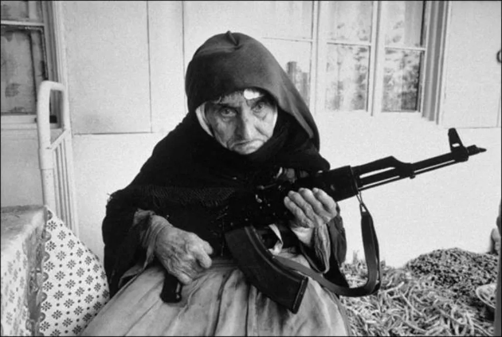 Một người lính Armenia 106 tuổi (1967)