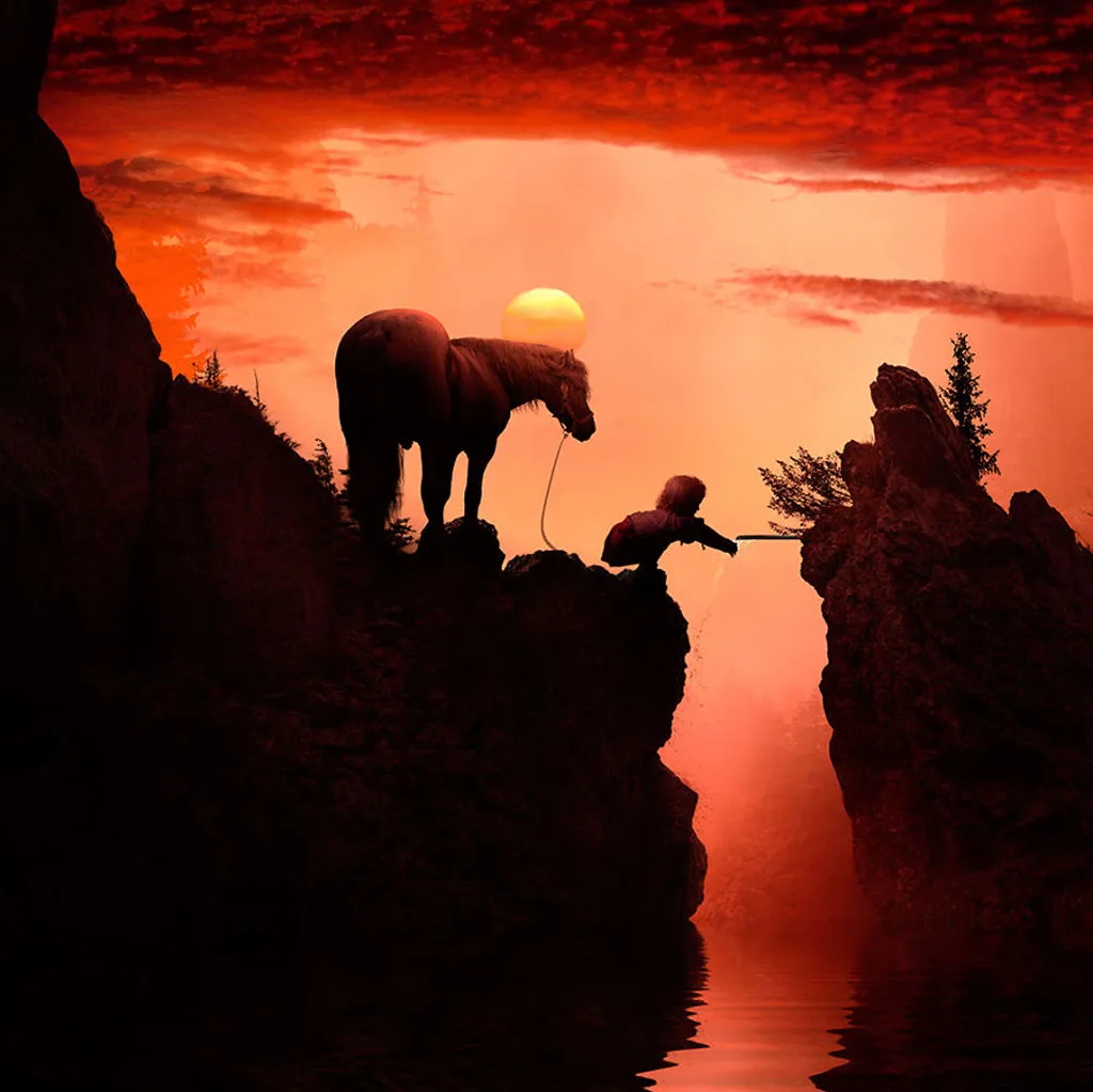 The rider in the non-dusty desert - Chú bé cưỡi ngựa trên hoang mạc không-khô-cằn