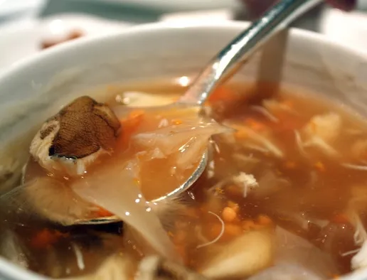 Không chỉ cá mập, mà cá heo cũng bị tàn sát để có được món súp đắt nhất hành tinh này.