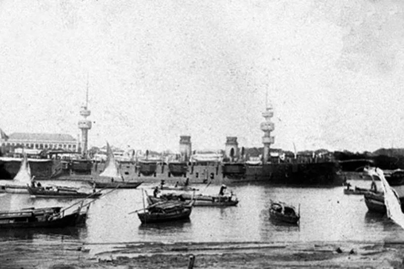 Cảng Sài Gòn được thành lập vào ngày 22 tháng 2 năm 1860 dưới thời thuộc địa Pháp với tên gọi Thương Cảng Sài Gòn.