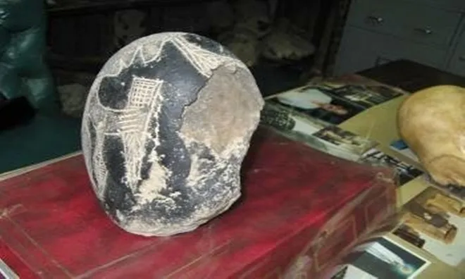Những hòn đá này mang nhiều kích thước khác nhau, có thể đặt vừa lòng bàn tay hoặc thậm chí cao tới một mét.