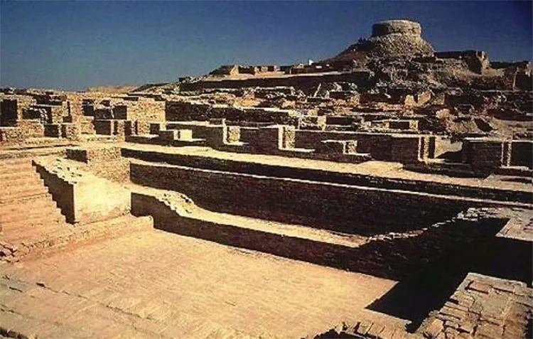 Những phế tích còn lại của Mohenjo – Daro nơi được xem là biểu trưng cho sự phát triển của nền văn minh Indus.